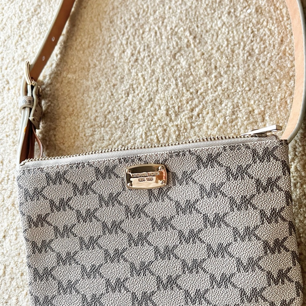 Michael Kors belt bag
